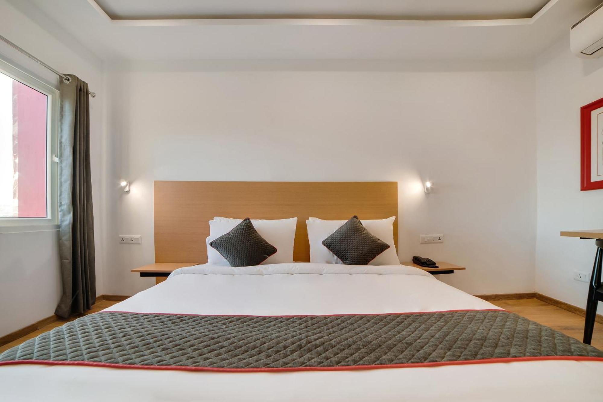 Townhouse Ss Aero Prime Hotel Shamshabad Luaran gambar