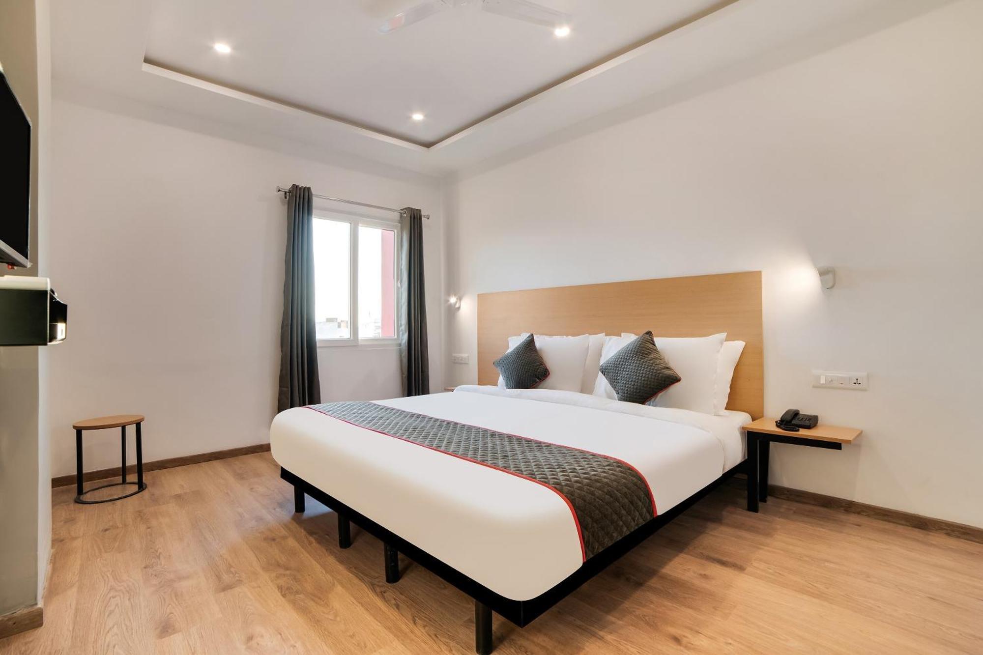 Townhouse Ss Aero Prime Hotel Shamshabad Luaran gambar
